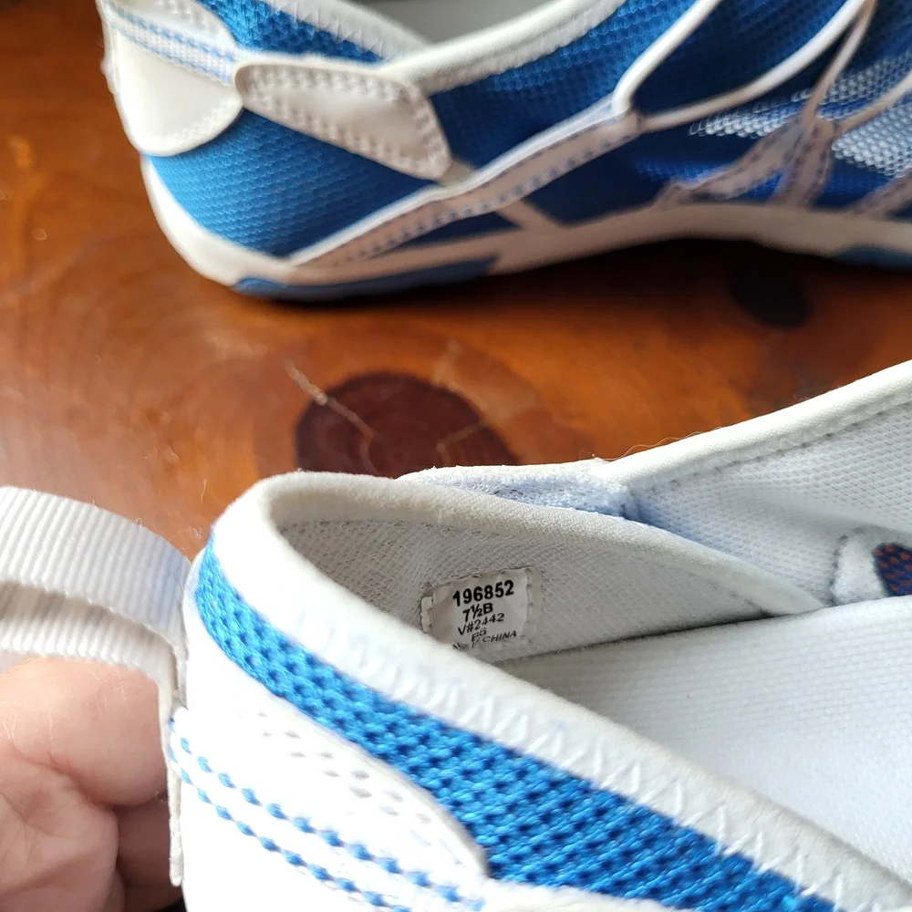 New Lands' End Blue and White Athletic Shoes for  Water Activities